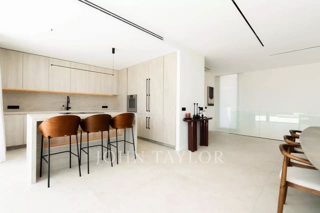 Chalet de 7 habitaciones en Roca Llisa, Santa Eulalia / Santa Eularia en venta con piscina - 6.800.000 € (Ref: 9428682)