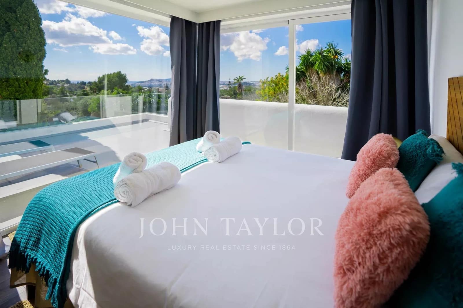 7 camera da letto Villa da affitare come casa vacanza in Santa Eulalia / Santa Eularia con piscina - 9.000 € (Rif: 9428686)