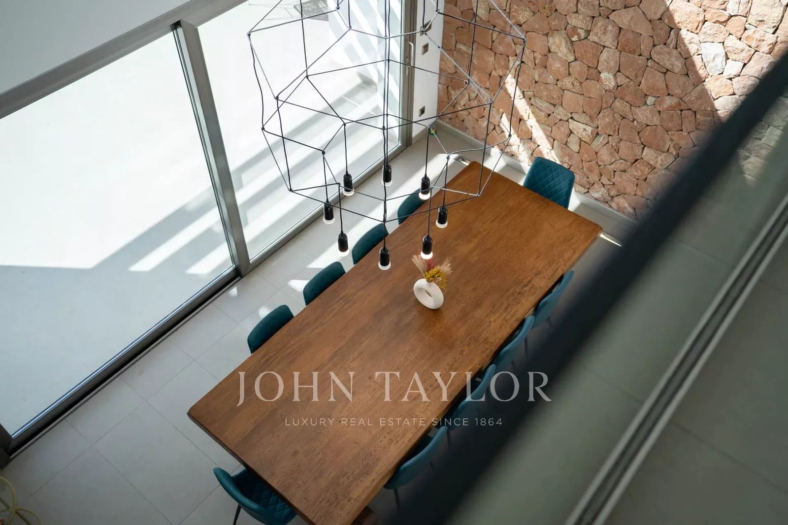 7 bedroom Villa for holiday rental in Nuestra Senora de Jesus with pool - € 15,400 (Ref: 9428687)