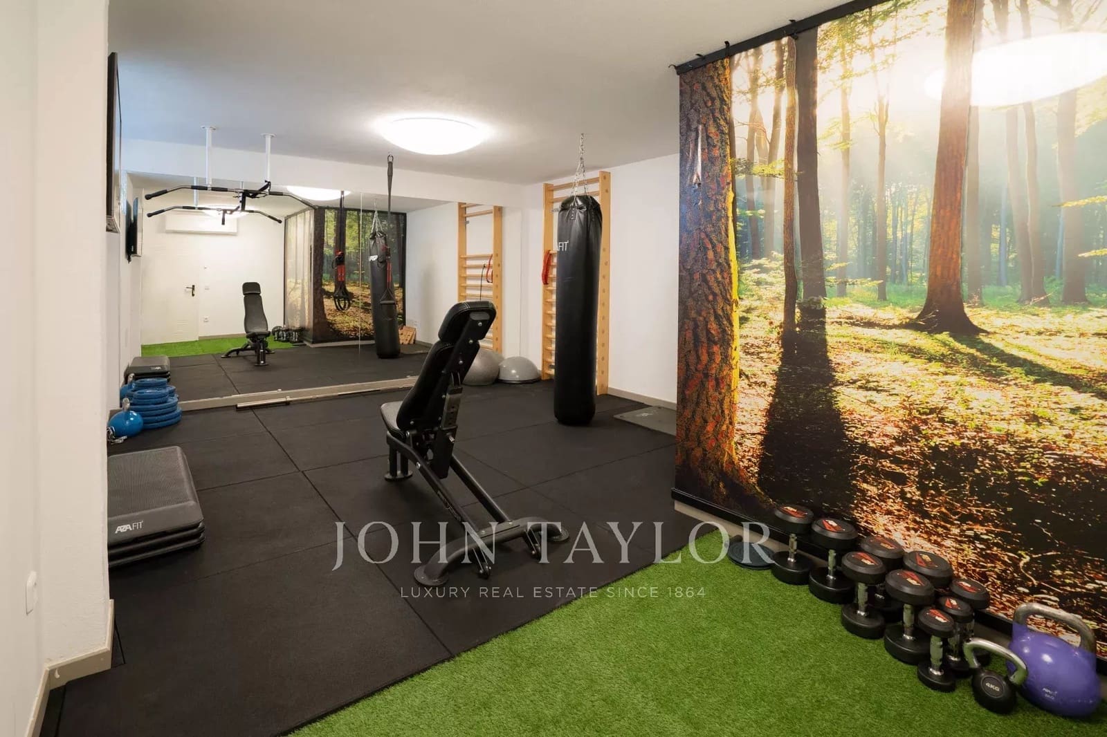 7 bedroom Villa for holiday rental in Nuestra Senora de Jesus with pool - € 15,400 (Ref: 9428687)