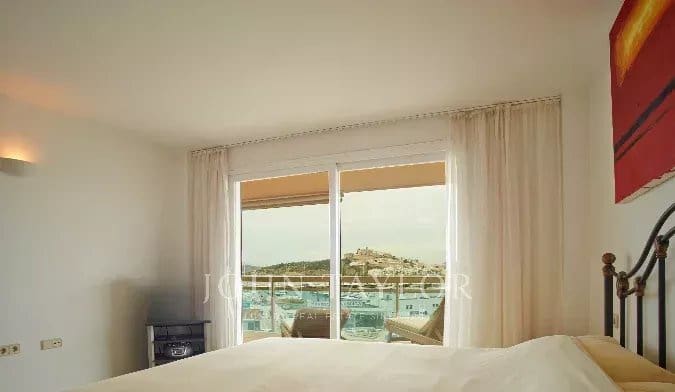 3 Zimmer Ferienapartment in Ibiza / Eivissa Stadt mit Pool - 3.682 € (Ref: 9428688)