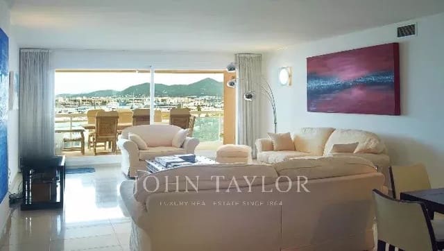 3 Zimmer Ferienapartment in Ibiza / Eivissa Stadt mit Pool - 3.682 € (Ref: 9428688)