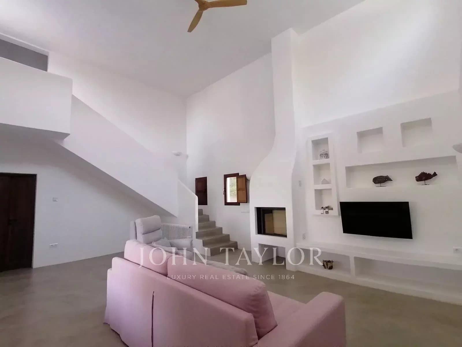 3 bedroom Villa for holiday rental in Sant Antoni de Portmany - € 1,495 (Ref: 9428689)