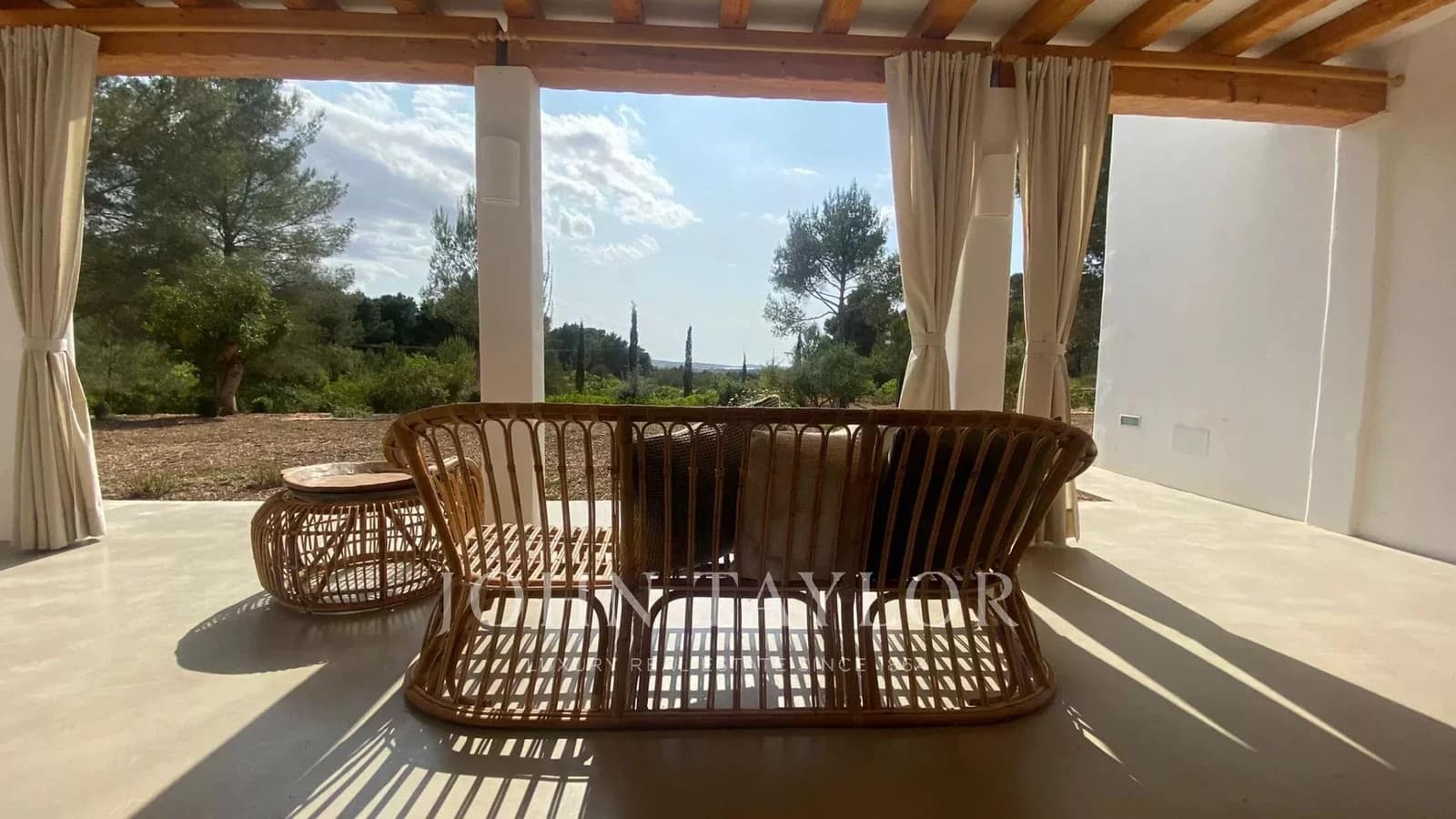 3 bedroom Villa for holiday rental in Sant Antoni de Portmany - € 1,495 (Ref: 9428689)