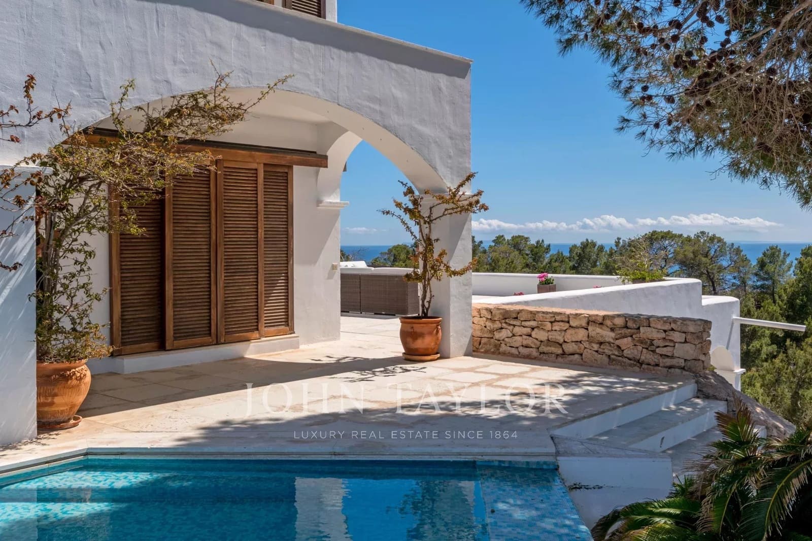 9 sovrum Villa till salu i Santa Eulalia / Santa Eularia med pool - 45 000 000 € (Ref: 9428690)