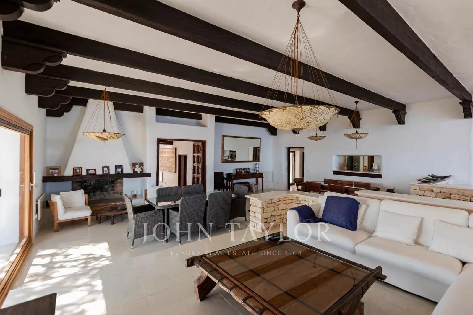 9 sovrum Villa till salu i Santa Eulalia / Santa Eularia med pool - 45 000 000 € (Ref: 9428690)