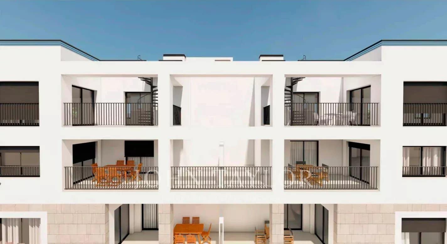 Apartment for sale in Santa Eulalia / Santa Eularia - € 610,000 (Ref: 9428691)