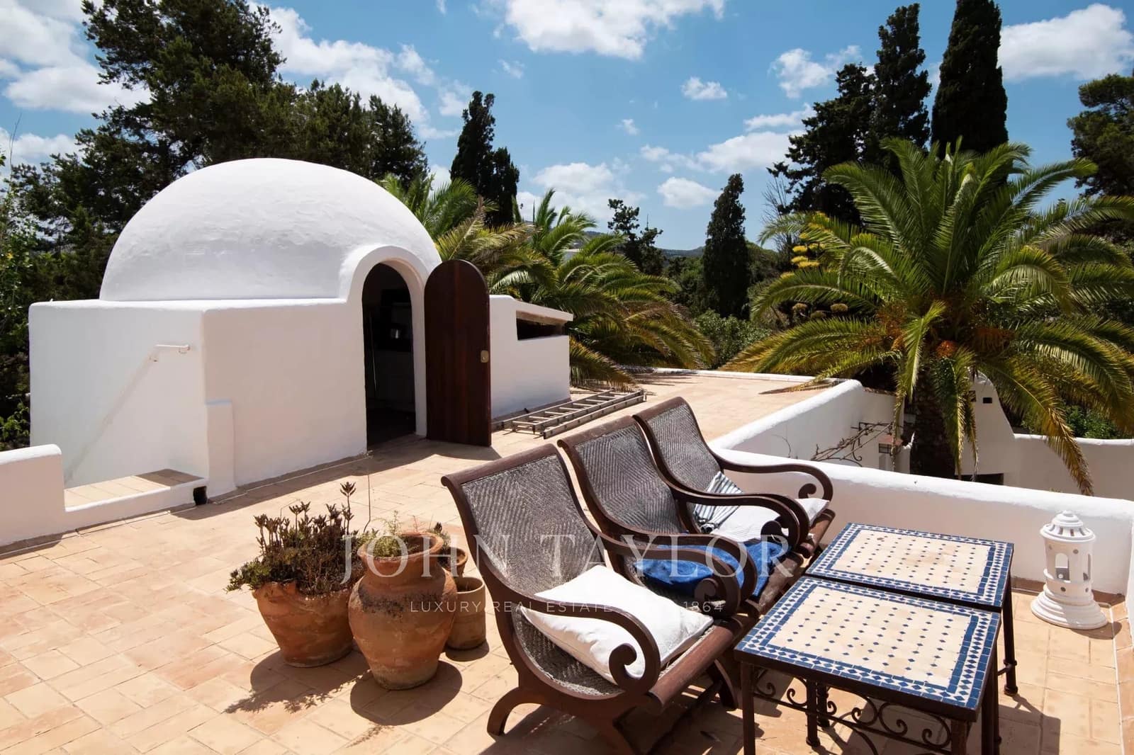 6 bedroom Apartment for holiday rental in Cala d'en Bou with pool - € 5,523 (Ref: 9428695)