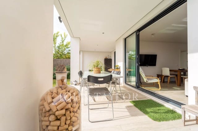 3 bedroom Apartment for sale in Santa Eulalia / Santa Eularia - € 1,090,000 (Ref: 9493943)