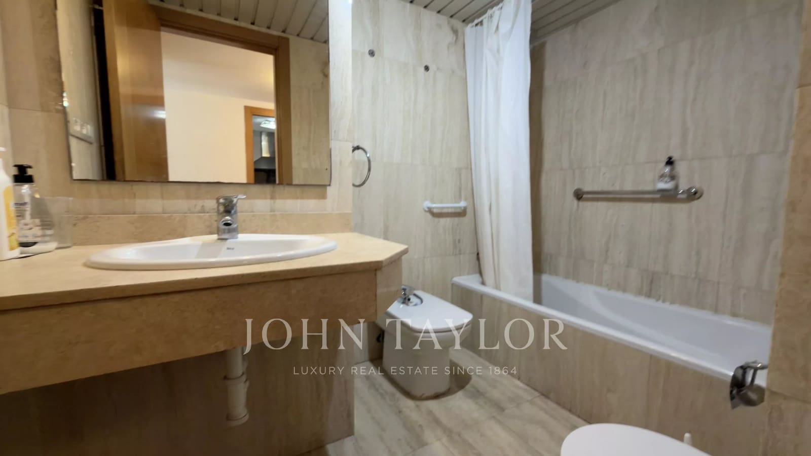 1 bedroom Apartment for sale in Ibiza / Eivissa town - € 495,000 (Ref: 9503549)