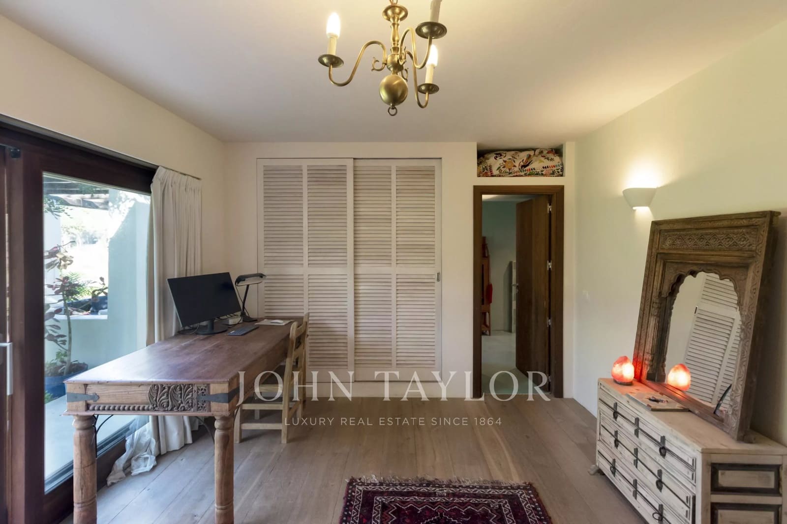 6 soveværelse Villa til salg i Sant Carles de Peralta med swimmingpool - € 5.850.000 (Ref: 9525810)