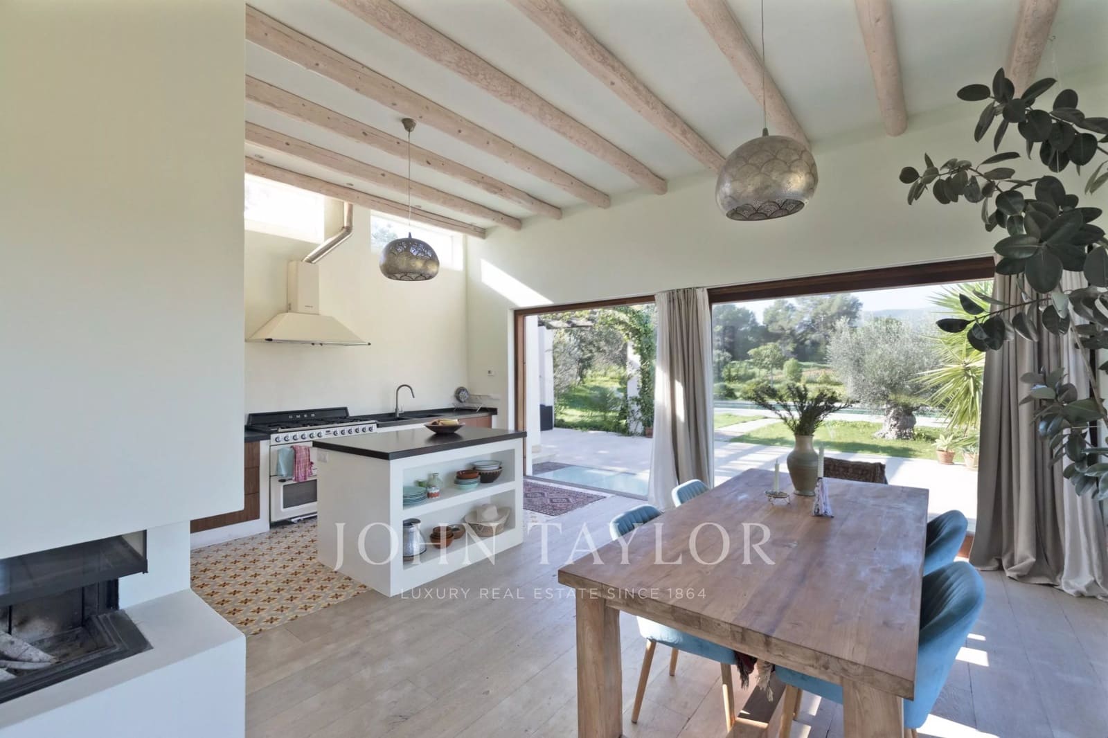 6 soveværelse Villa til salg i Sant Carles de Peralta med swimmingpool - € 5.850.000 (Ref: 9525810)