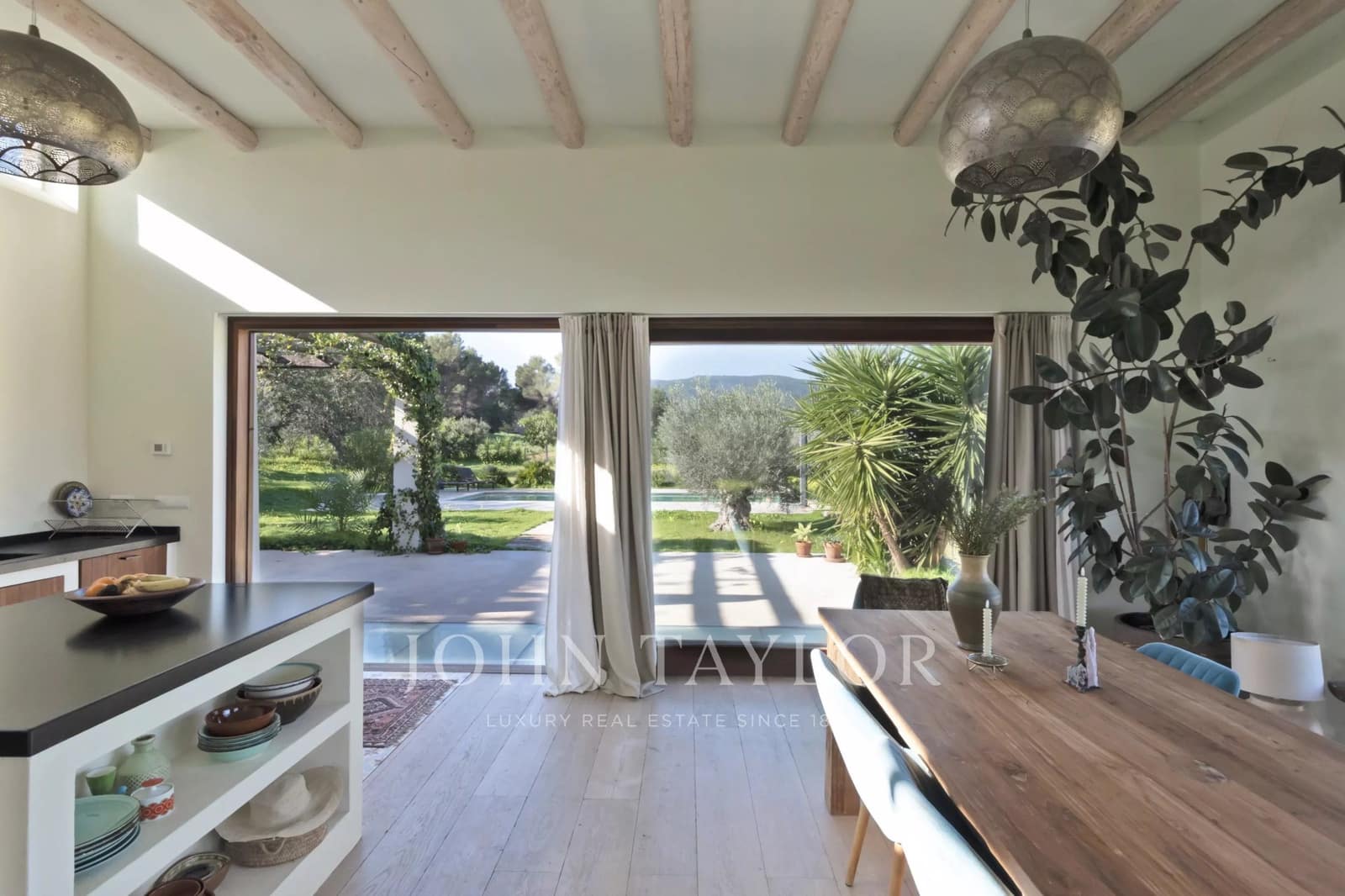 6 soveværelse Villa til salg i Sant Carles de Peralta med swimmingpool - € 5.850.000 (Ref: 9525810)