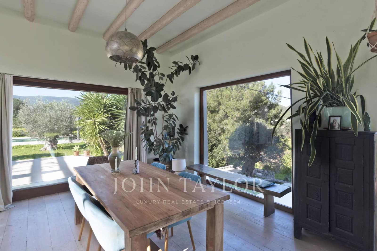 6 soveværelse Villa til salg i Sant Carles de Peralta med swimmingpool - € 5.850.000 (Ref: 9525810)