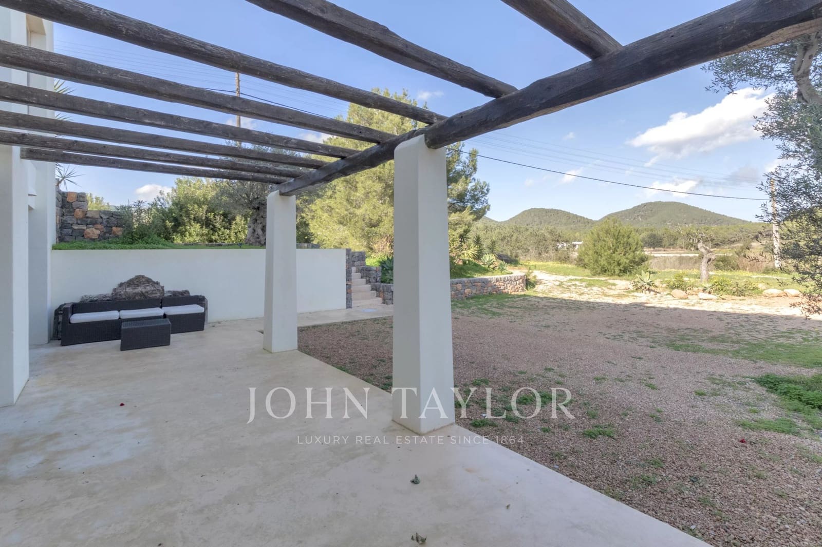 6 soveværelse Villa til salg i Sant Carles de Peralta med swimmingpool - € 5.850.000 (Ref: 9525810)