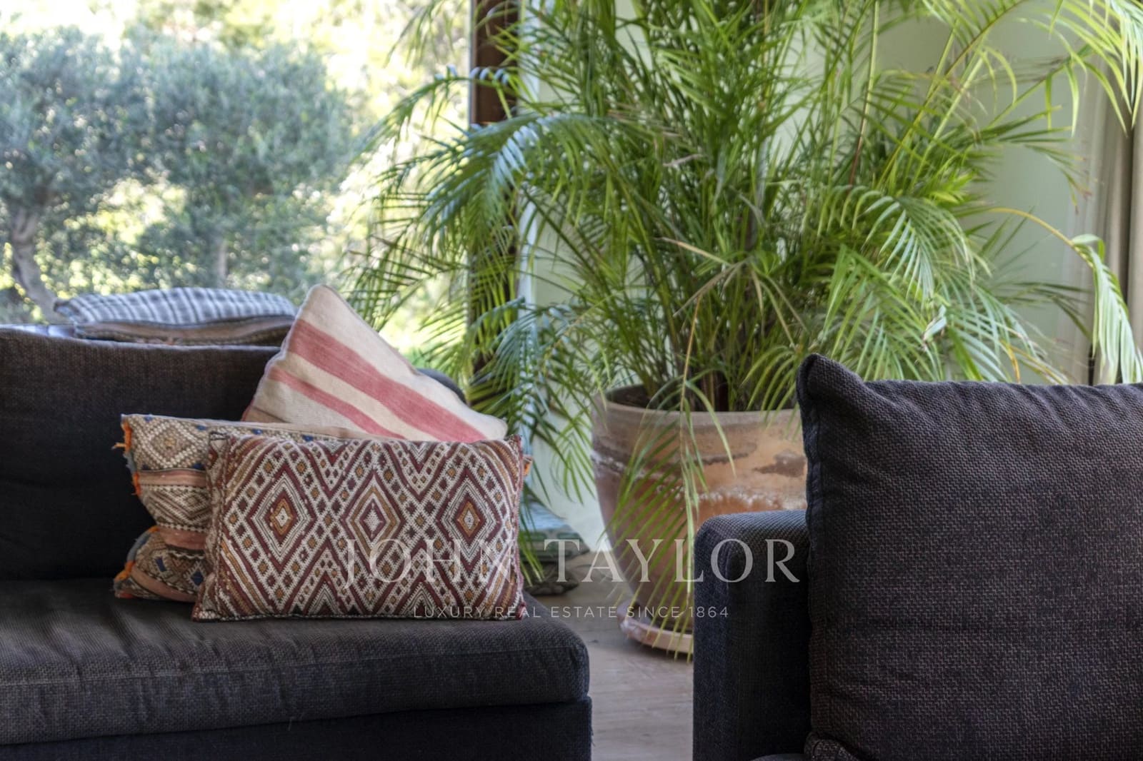 6 soveværelse Villa til salg i Sant Carles de Peralta med swimmingpool - € 5.850.000 (Ref: 9525810)