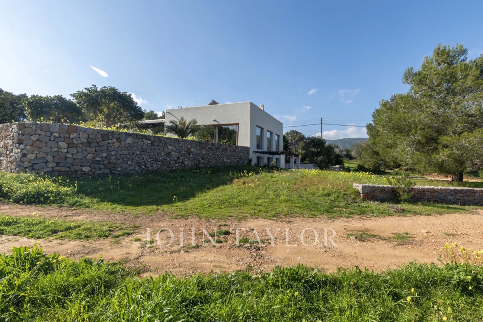 6 soveværelse Villa til salg i Sant Carles de Peralta med swimmingpool - € 5.850.000 (Ref: 9525810)