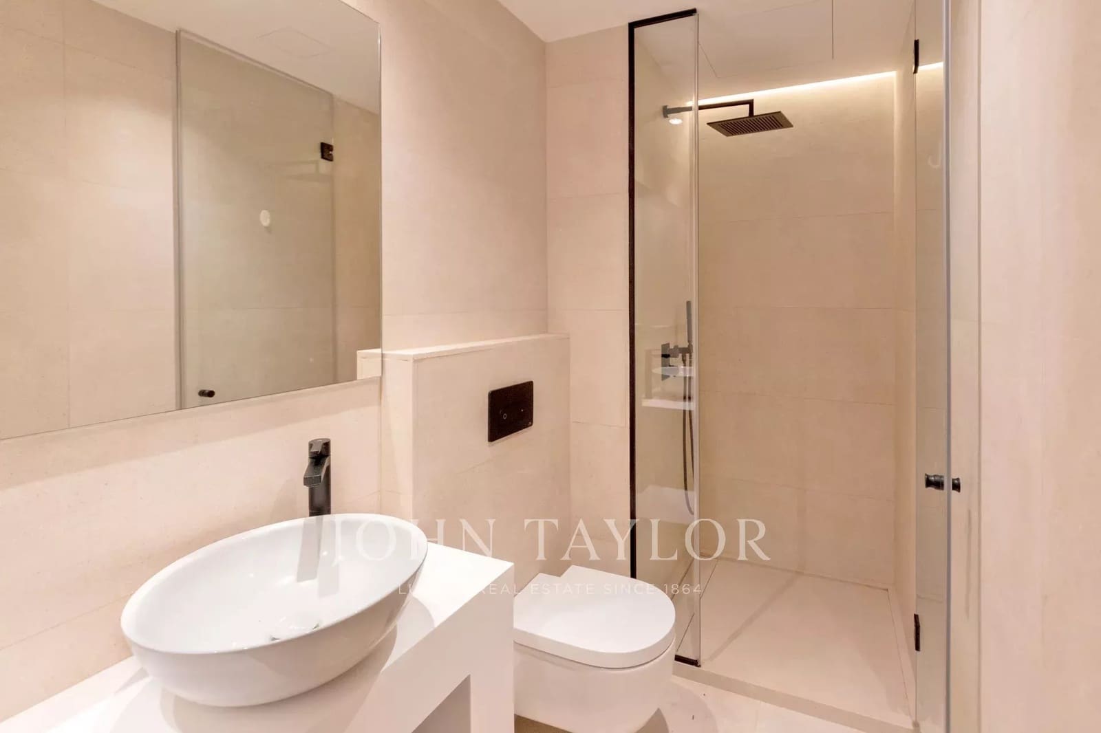 4 soverom Leilighet til salgs i Cala Llenya med svømmebasseng garasje - € 1 990 000 (Ref: 9564095)