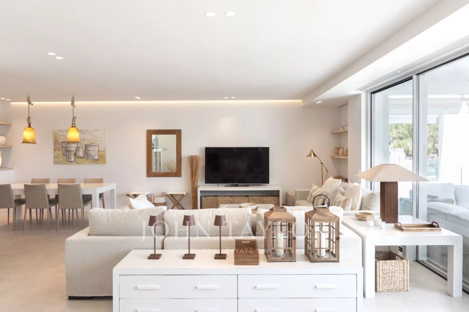 4 soverom Leilighet til salgs i Cala Llenya med svømmebasseng garasje - € 2 495 000 (Ref: 9564096)