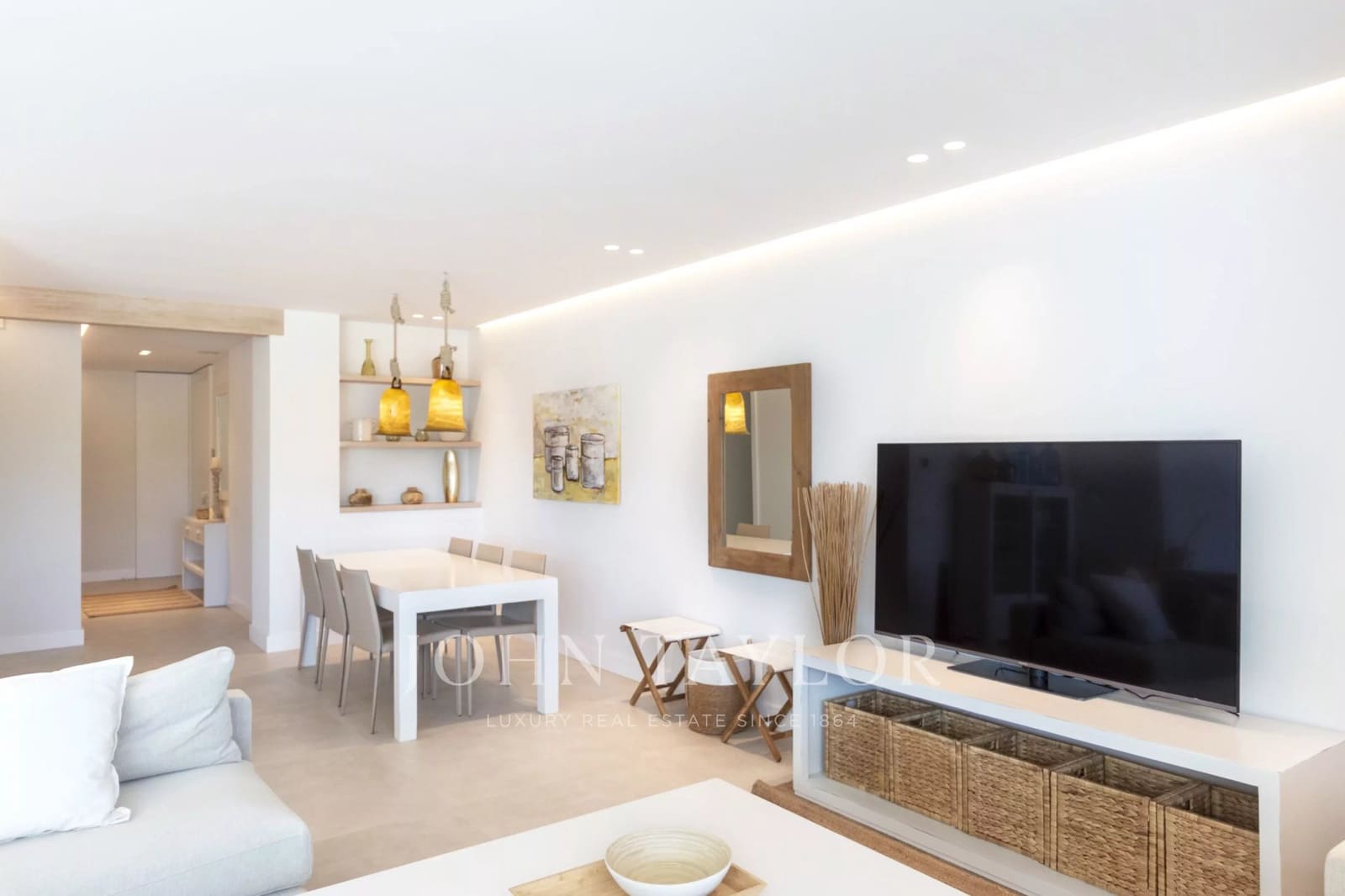 4 soverom Leilighet til salgs i Cala Llenya med svømmebasseng garasje - € 2 495 000 (Ref: 9564096)