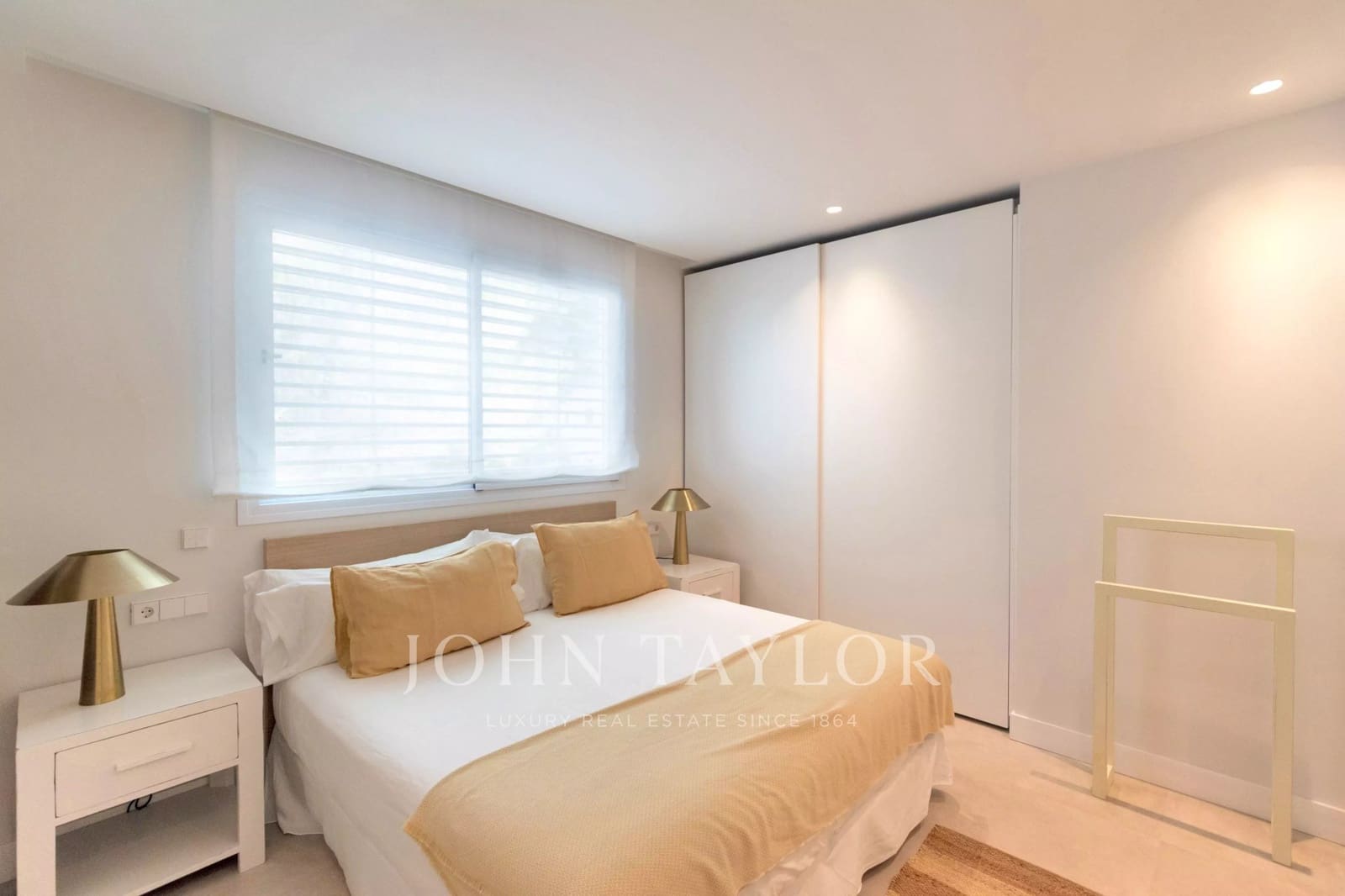 4 soverom Leilighet til salgs i Cala Llenya med svømmebasseng garasje - € 2 495 000 (Ref: 9564096)