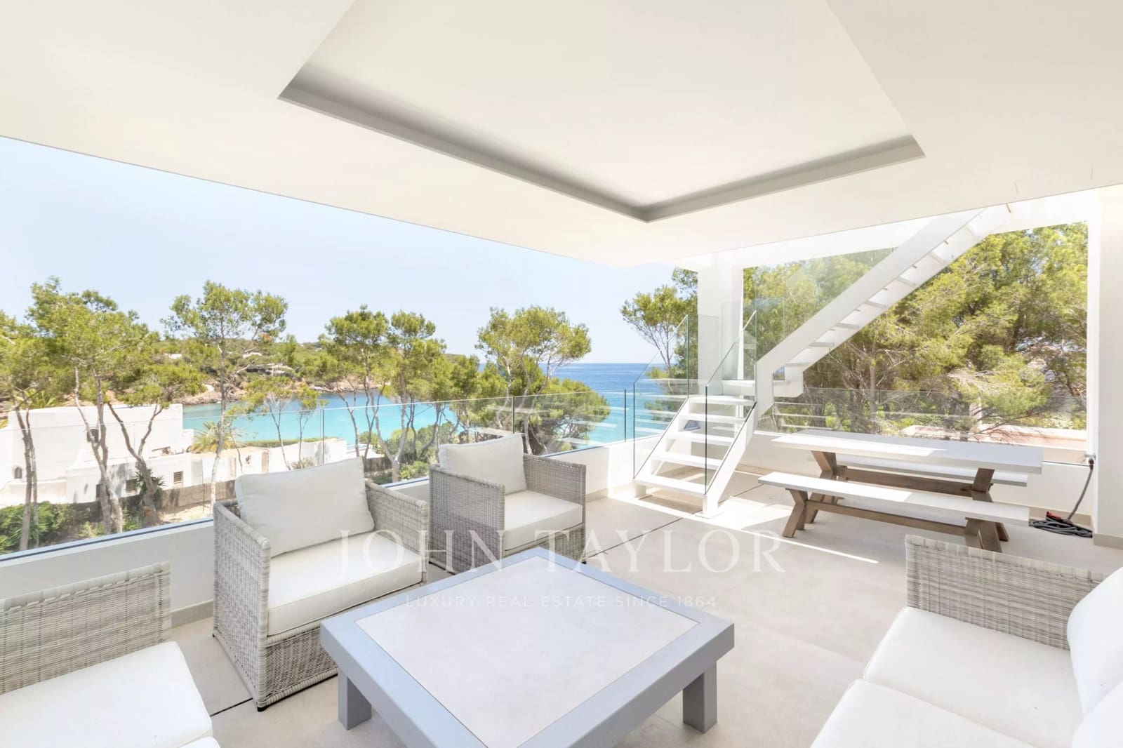 4 soverom Leilighet til salgs i Cala Llenya med svømmebasseng garasje - € 2 495 000 (Ref: 9564096)