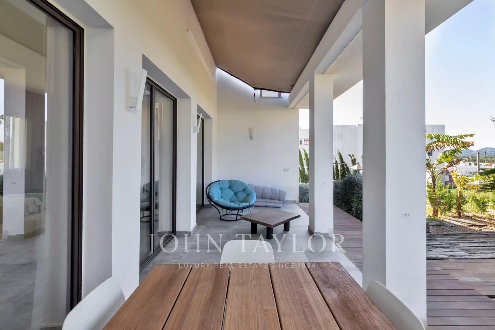 Apartamento de 3 habitaciones en Santa Eulalia / Santa Eularia en venta con piscina garaje - 3.380.000 € (Ref: 9570245)