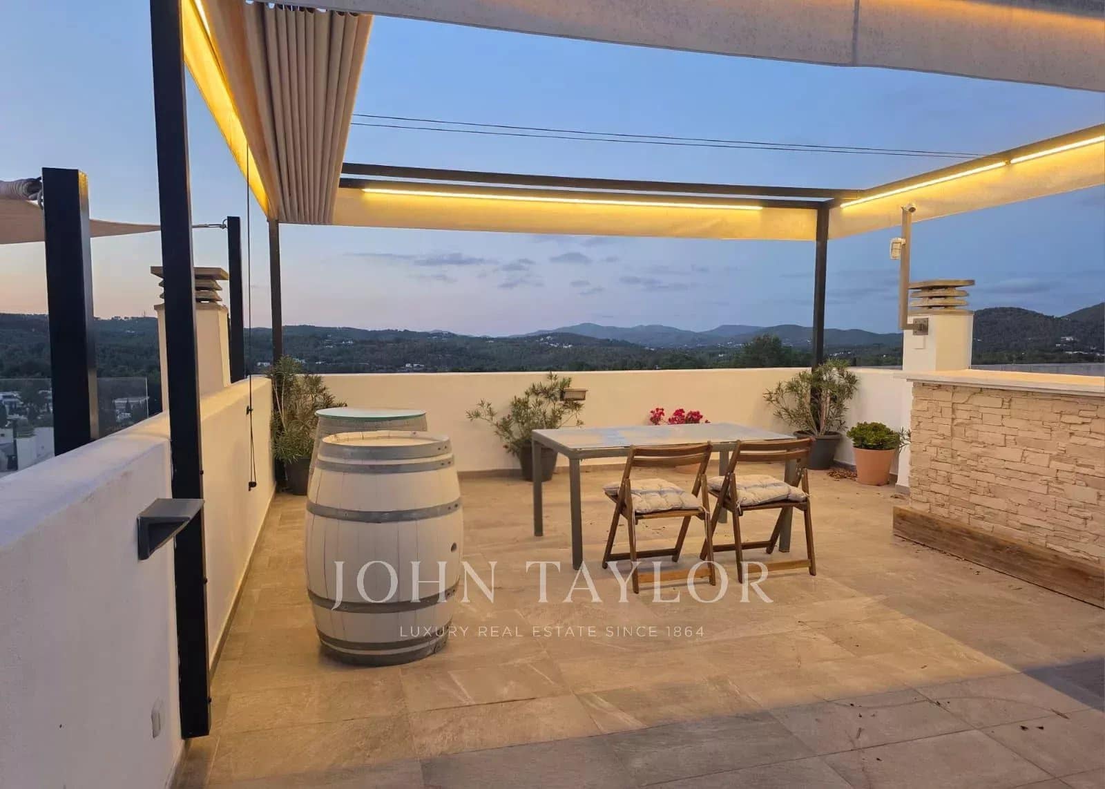 Apartamento de 3 habitaciones en Roca Llisa en venta - 990.000 € (Ref: 9570246)