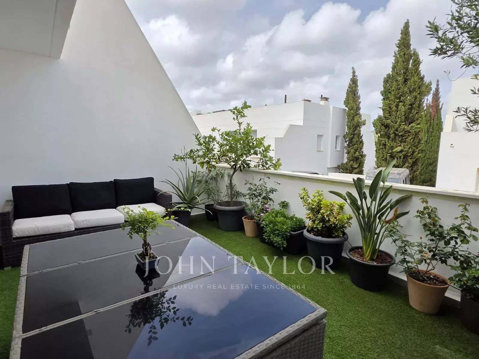 Apartamento de 3 habitaciones en Roca Llisa en venta - 990.000 € (Ref: 9570246)