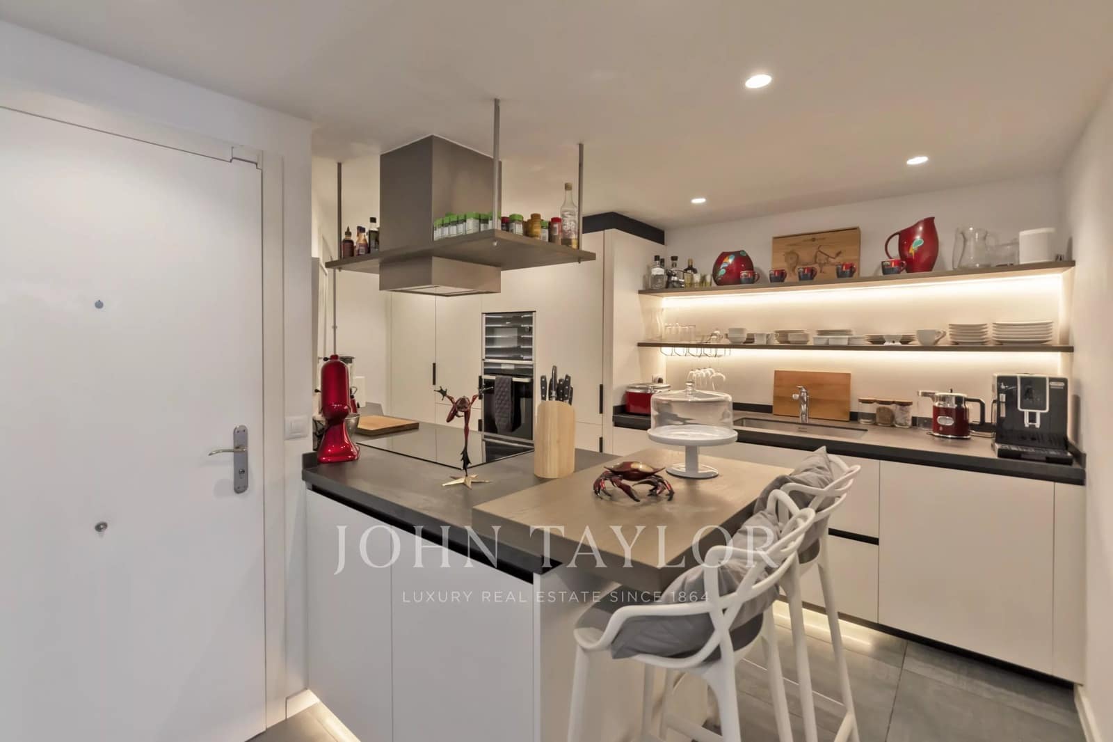 3 quarto Apartamento para venda em Santa Eulalia / Santa Eularia com piscina - 849 500 € (Ref: 9969090)
