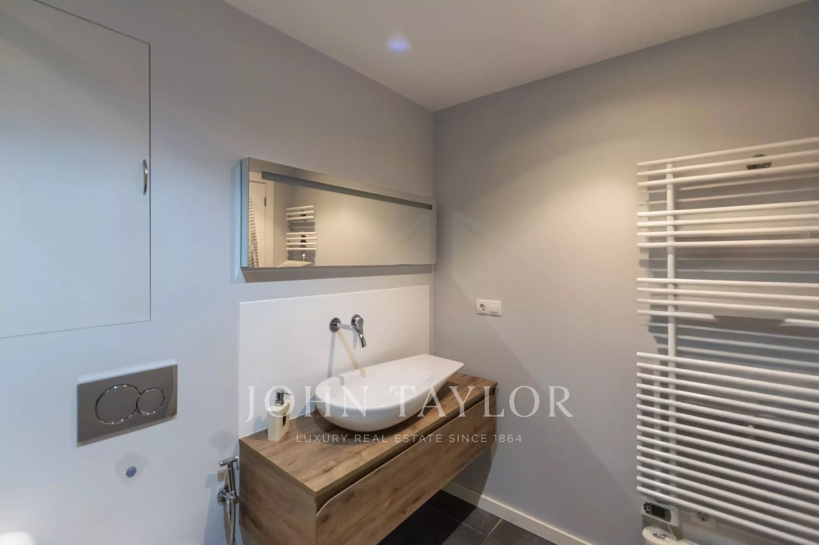 3 quarto Apartamento para venda em Santa Eulalia / Santa Eularia com piscina - 849 500 € (Ref: 9969090)