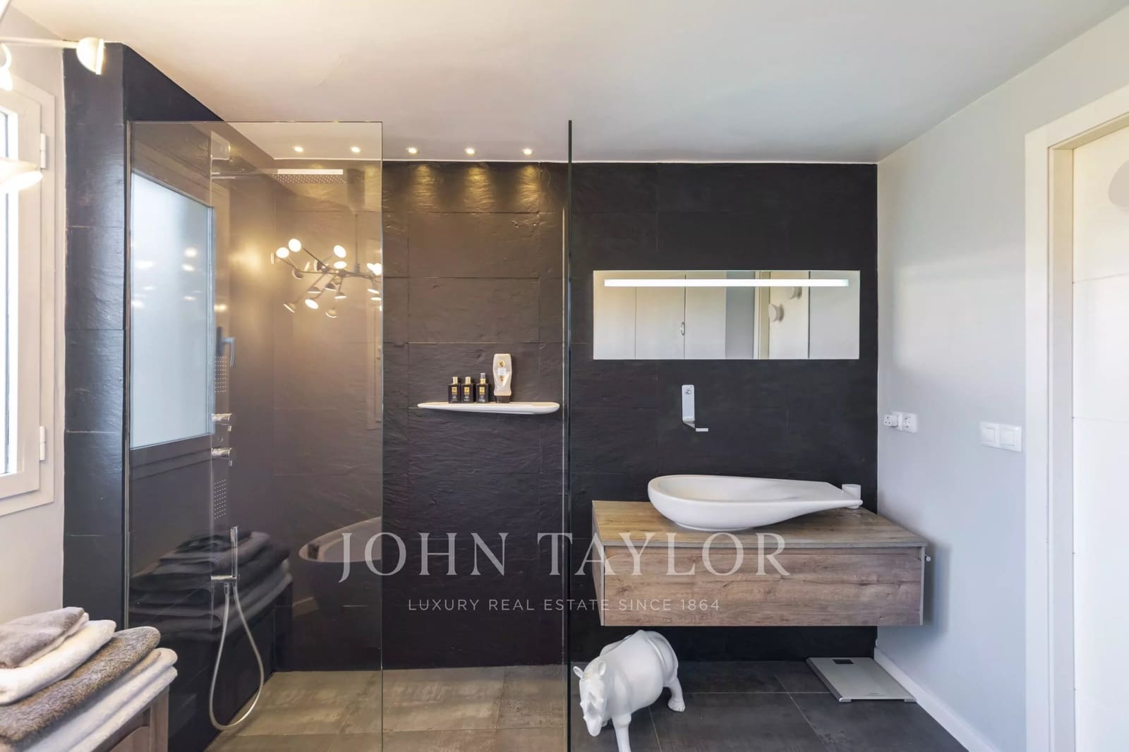 3 quarto Apartamento para venda em Santa Eulalia / Santa Eularia com piscina - 849 500 € (Ref: 9969090)