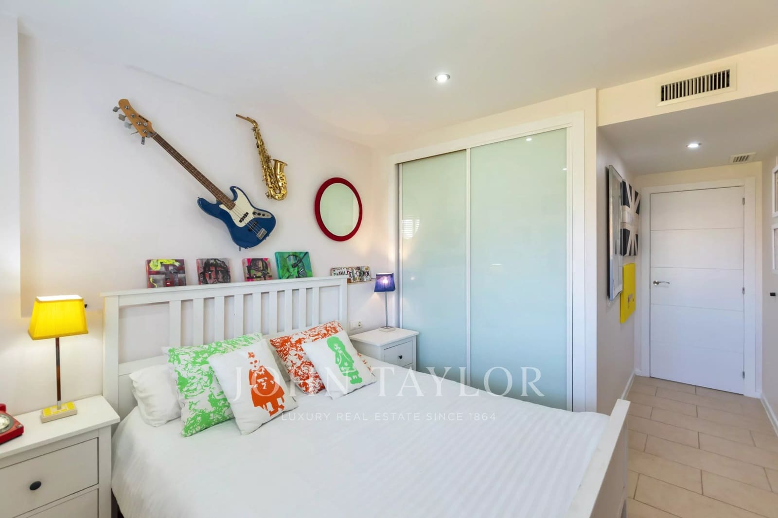 3 quarto Apartamento para venda em Santa Eulalia / Santa Eularia com piscina - 849 500 € (Ref: 9969090)