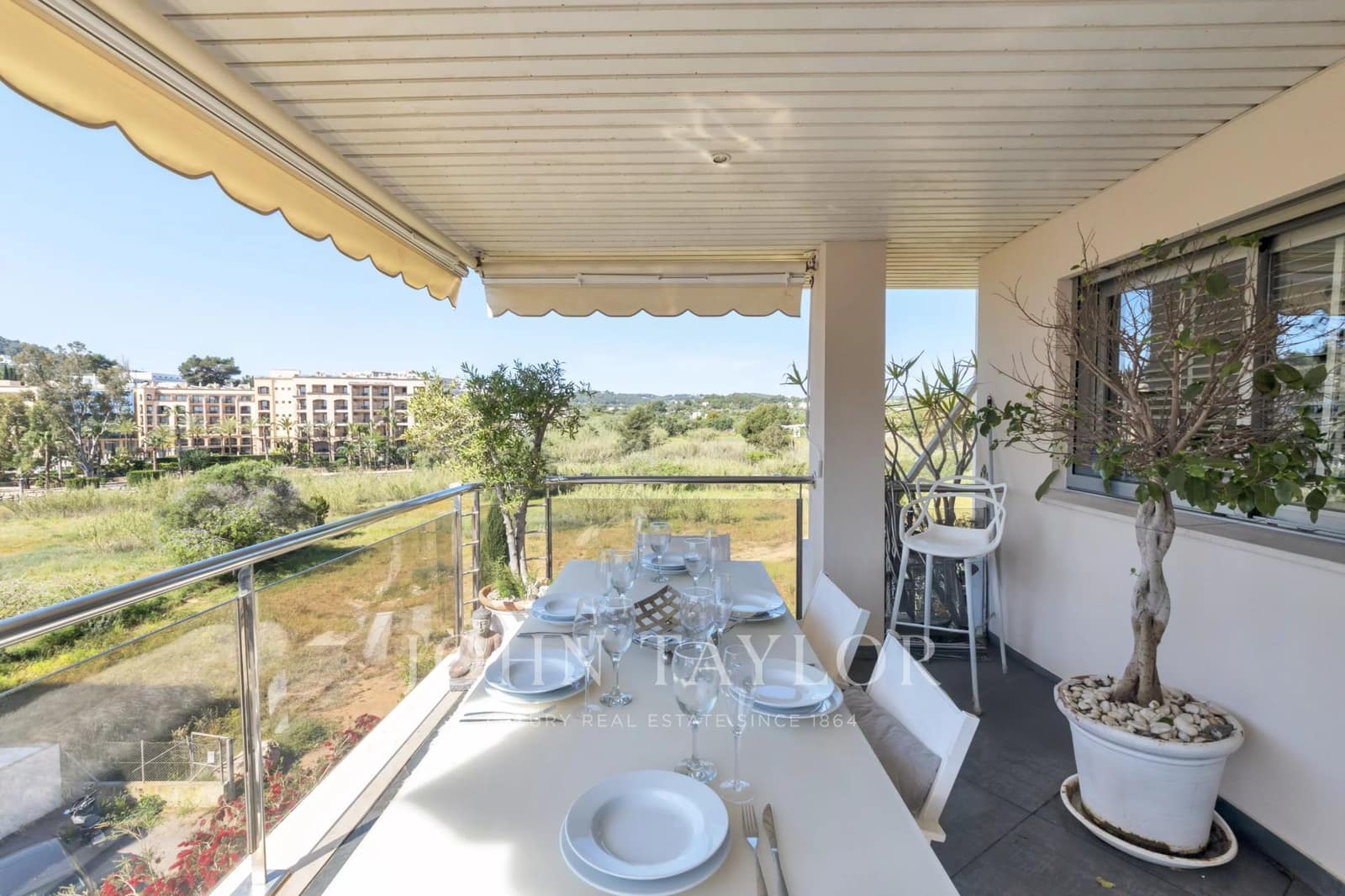 3 quarto Apartamento para venda em Santa Eulalia / Santa Eularia com piscina - 849 500 € (Ref: 9969090)