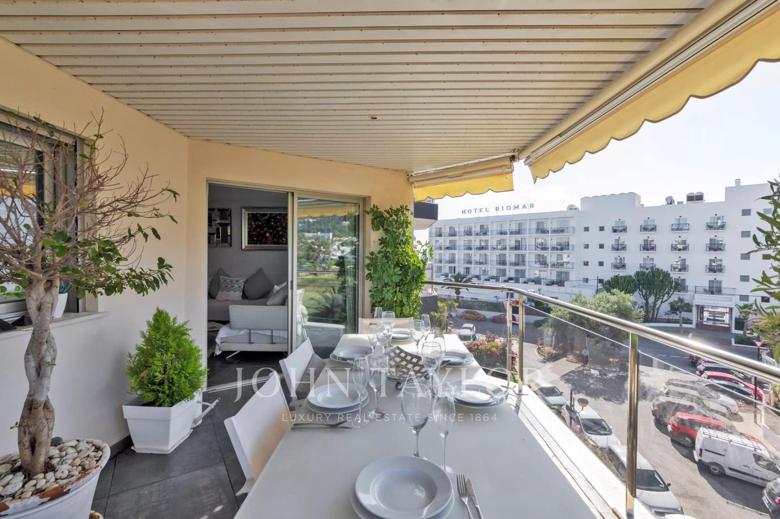 3 quarto Apartamento para venda em Santa Eulalia / Santa Eularia com piscina - 849 500 € (Ref: 9969090)