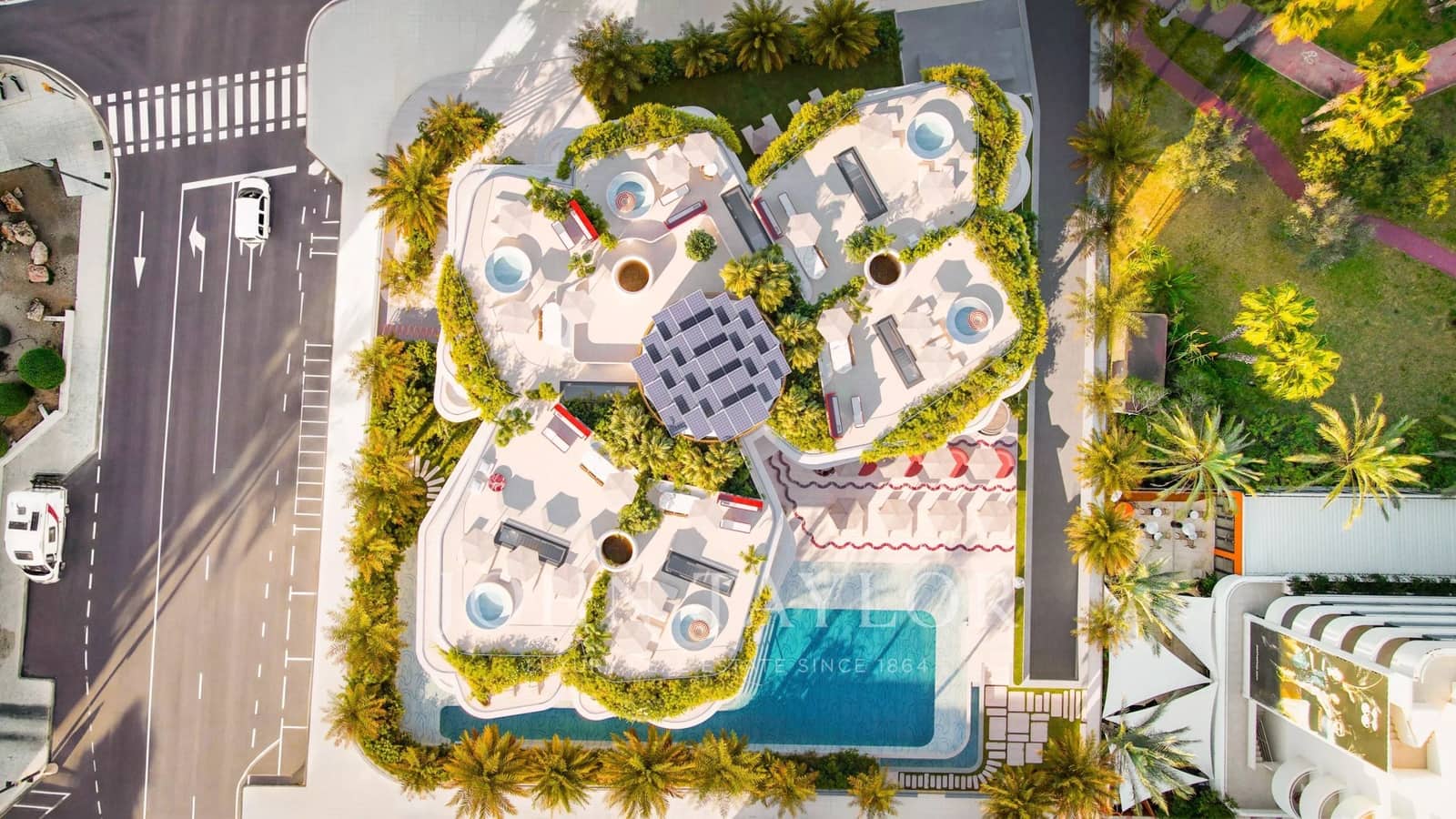 Apartment for sale in Ibiza / Eivissa town with pool - € 1,498,094 (Ref: 9969091)