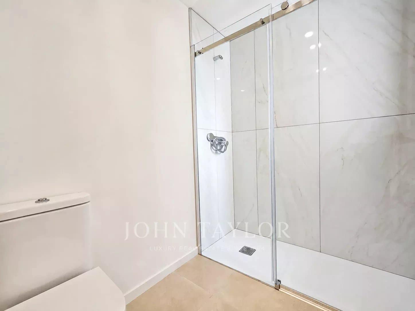 4 slaapkamer Villa te koop in Santa Eulalia / Santa Eularia met zwembad garage - € 2.350.000 (Ref: 9969092)
