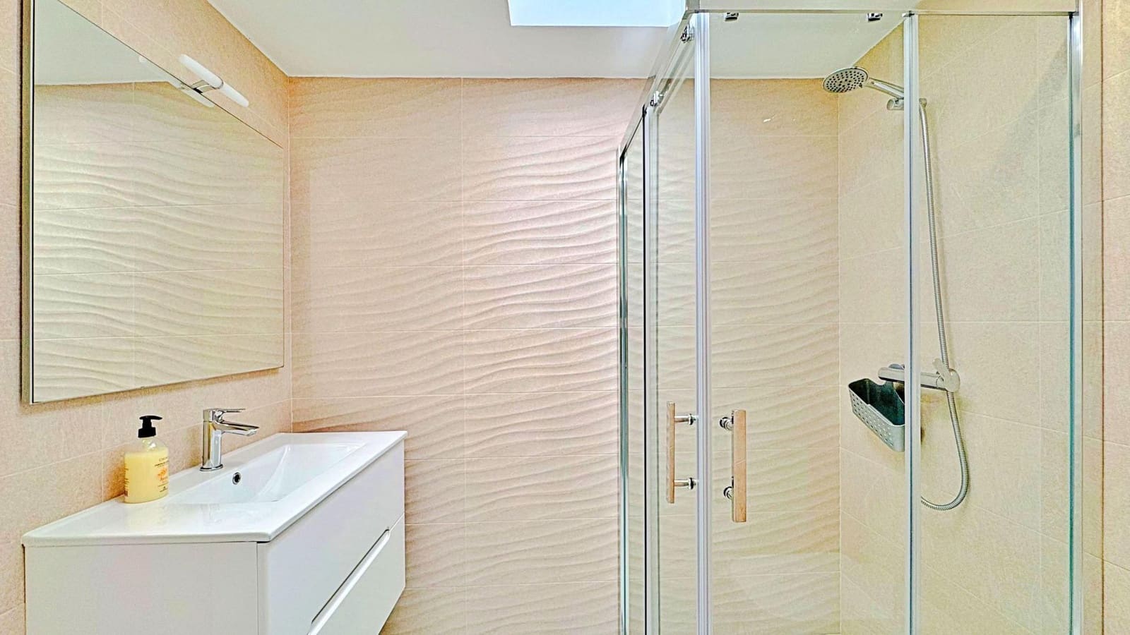 3 soveværelse Rækkehus til salg i La Siesta med swimmingpool - € 326.000 (Ref: 9656627)