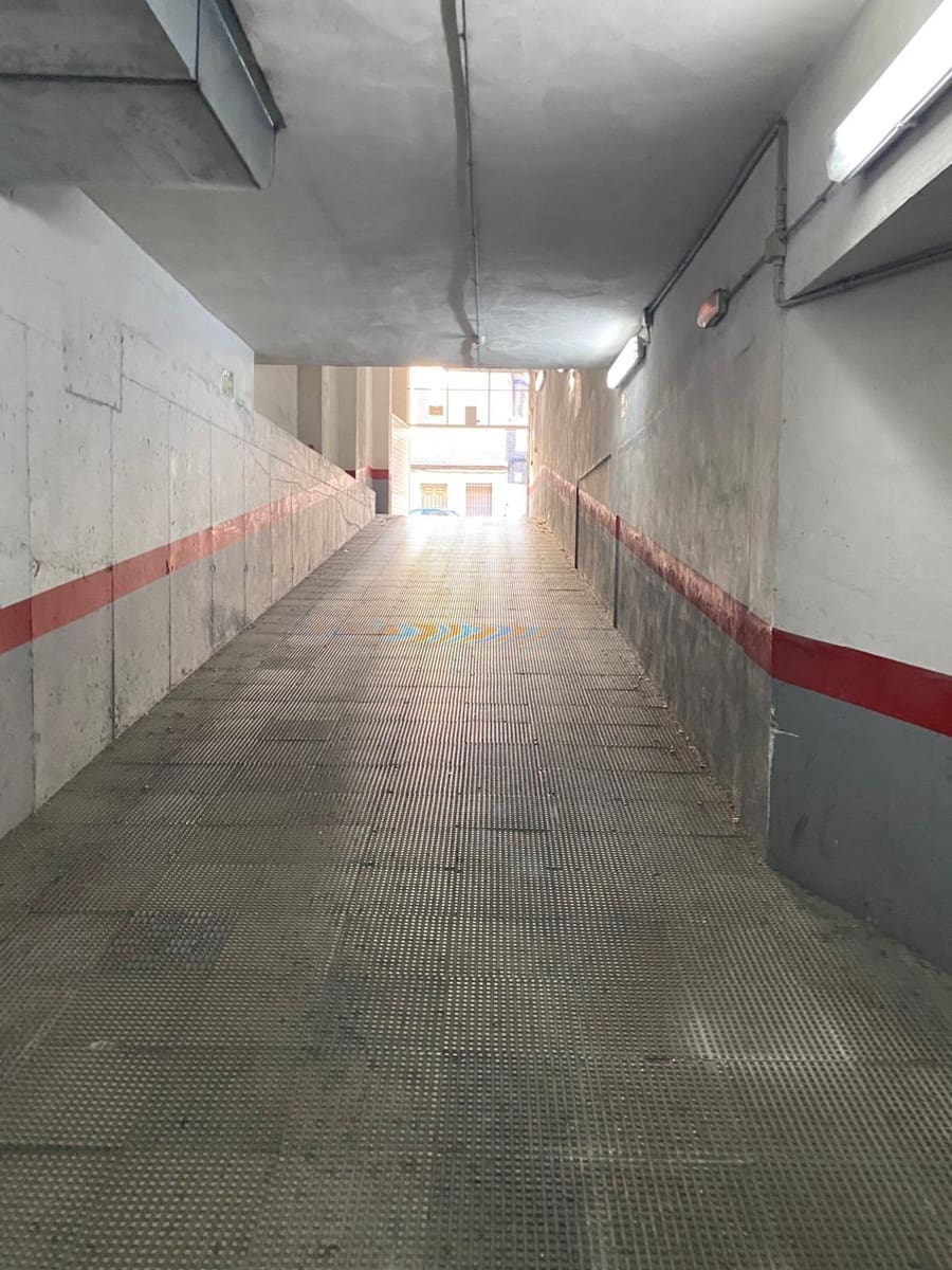 Garage te koop in Torrevieja - € 17.000 (Ref: 9656628)