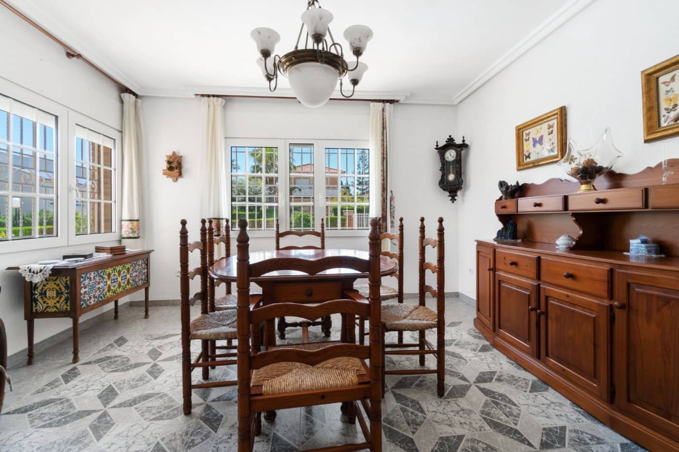 5 Zimmer Villa zu verkaufen in La Veleta mit Pool Garage - 1.200.000 € (Ref: 9656630)