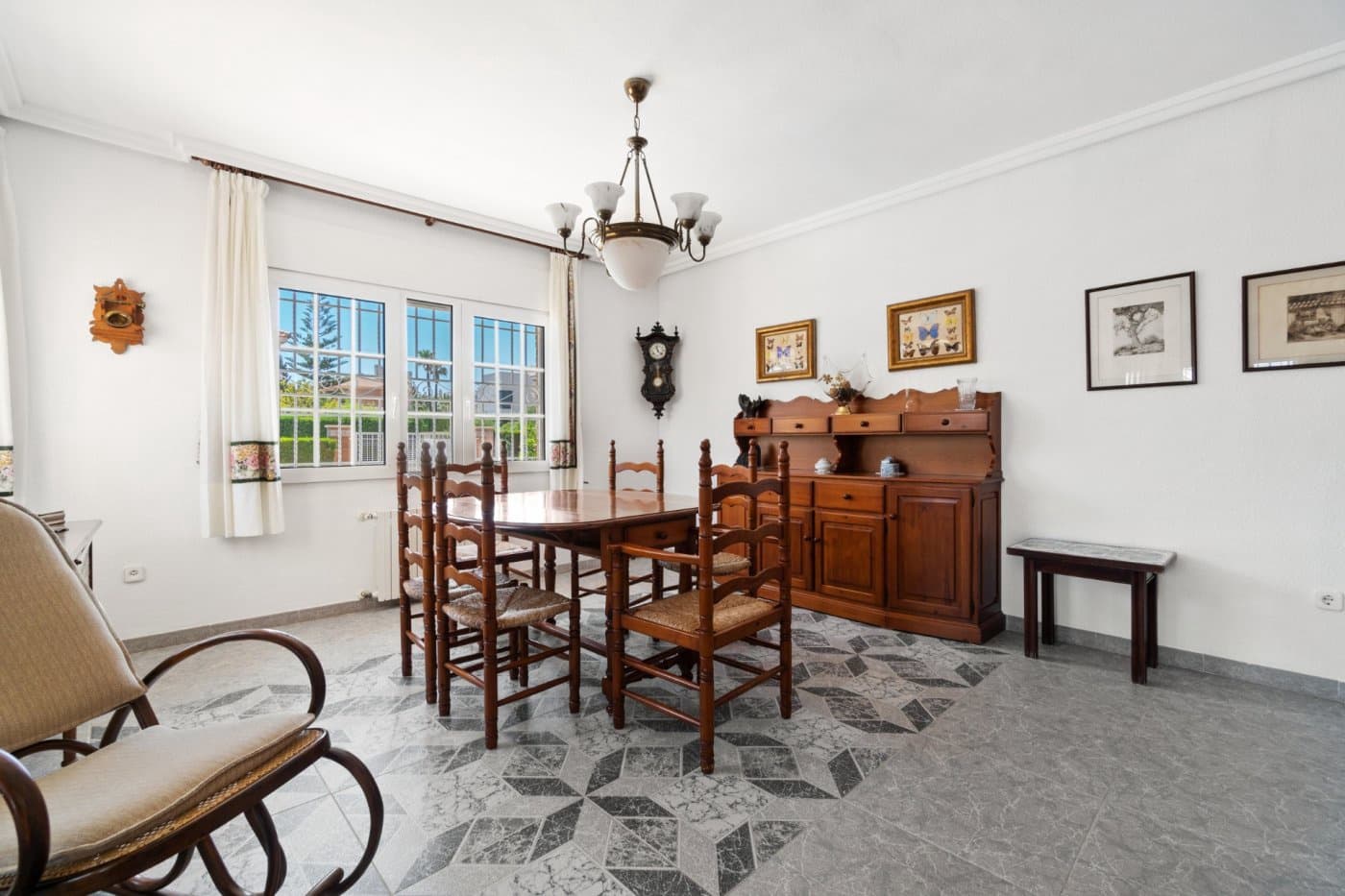 5 Zimmer Villa zu verkaufen in La Veleta mit Pool Garage - 1.200.000 € (Ref: 9656630)