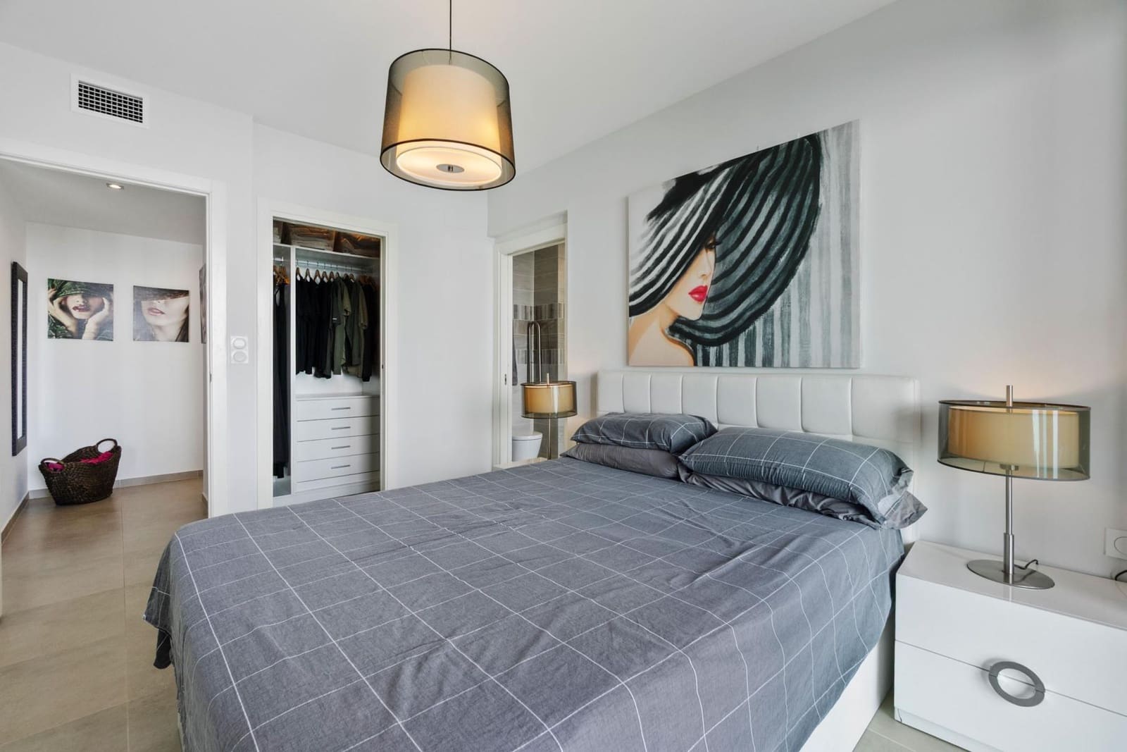 3 chambre Appartement à vendre à Punta Prima avec piscine garage - 575 000 € (Ref: 9656642)