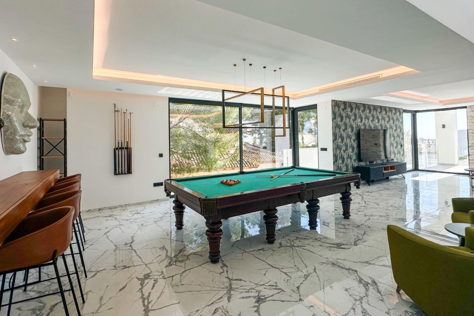 4 slaapkamer Villa te koop in Villamartin met zwembad garage - € 2.950.000 (Ref: 9815834)
