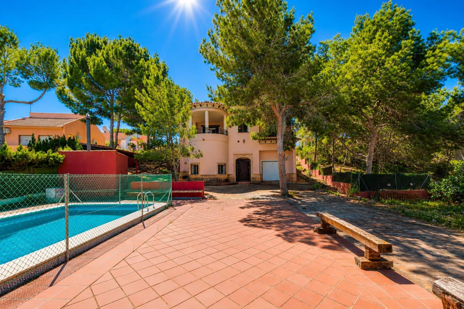 5 bedroom Villa for sale in San Miguel de Salinas with pool garage - € 495,000 (Ref: 9851724)