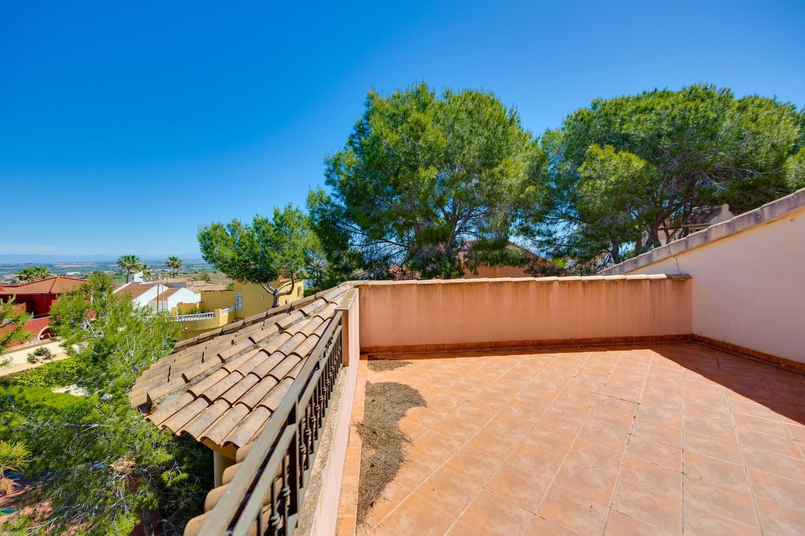 5 bedroom Villa for sale in San Miguel de Salinas with pool garage - € 495,000 (Ref: 9851724)
