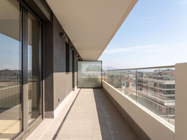 3 quarto Apartamento para venda em Badalona com piscina garagem - 547 000 € (Ref: 7835571)