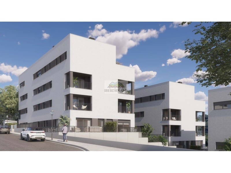 3 slaapkamer Flat te koop in Sant Andreu de Llavaneres met garage - € 422.000 (Ref: 7874476)