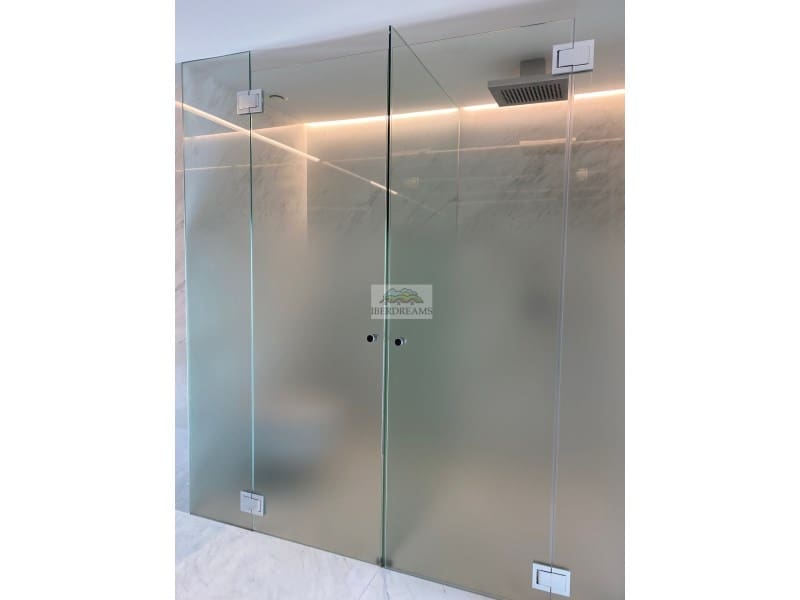 2 soveværelse Lejlighed til salg i Barcelona by med swimmingpool garage - € 999.000 (Ref: 7976471)