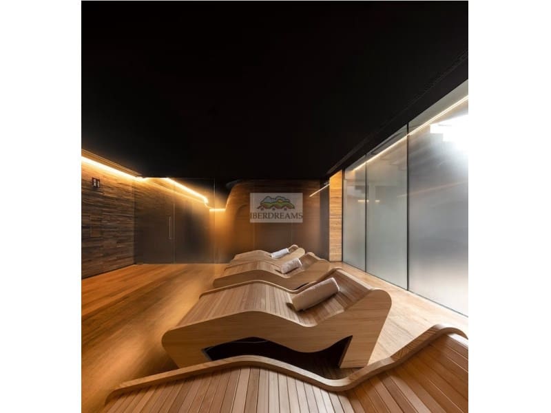 2 soveværelse Lejlighed til salg i Barcelona by med swimmingpool garage - € 999.000 (Ref: 7976471)