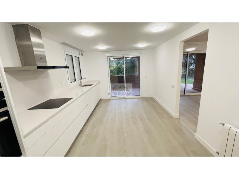 4 soveværelse Villa til salg i Arenys de Mar med garage - € 850.000 (Ref: 8836829)